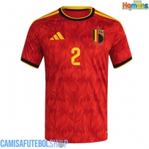 Camisa de time de futebol Bélgica Zeno Debast #2 Replicas 1º Equipamento Mundo 2026 Manga Curta
